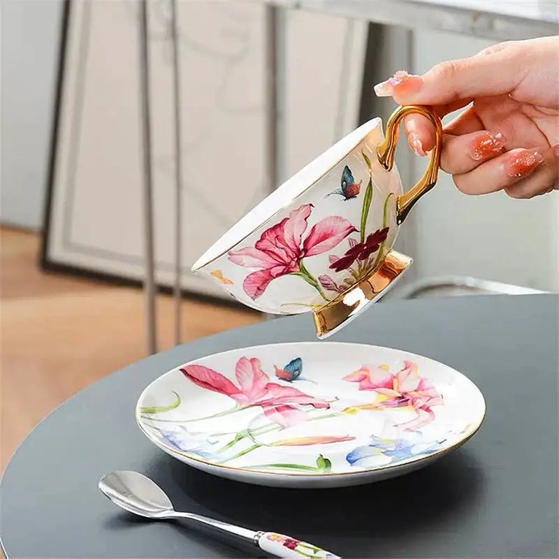 Floral lily flower tea set with gold rim – dining room porcelain mug