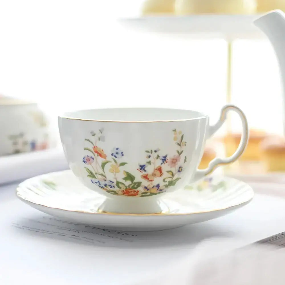 Floral white bone china tea cup set dining room gold rim drinkware