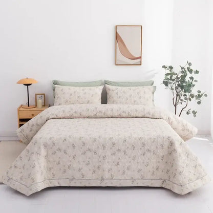 Floral white & green quilted bed cover set bedroom cotton bedspread