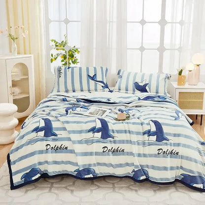 Floral white & navy cozy flannel plush blanket bedroom throw