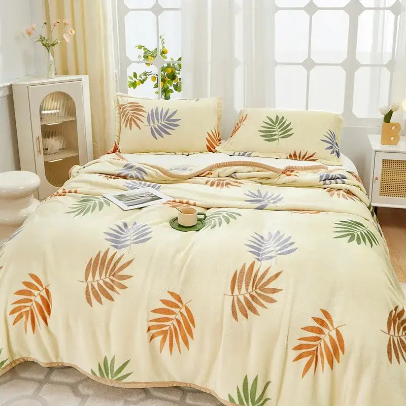 Floral white & navy cozy flannel plush blanket bedroom throw