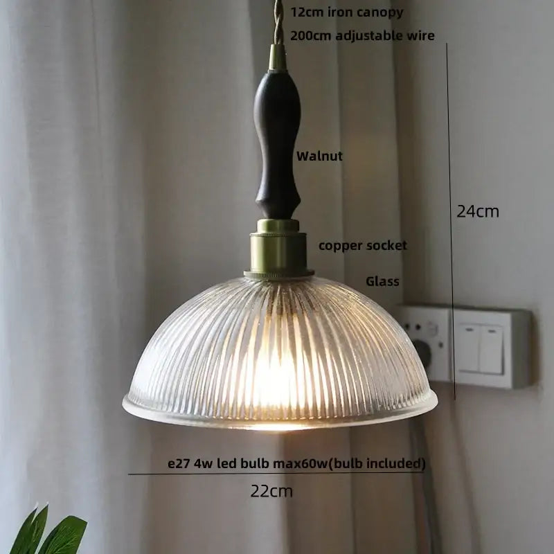 Fluted clear glass pendant light with brass finish – kitchen dining