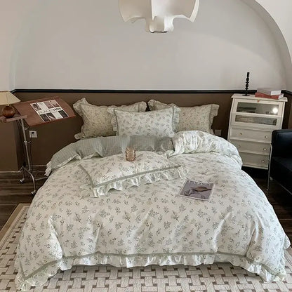 French floral bedding set – cream & brown ruffled bedroom decor