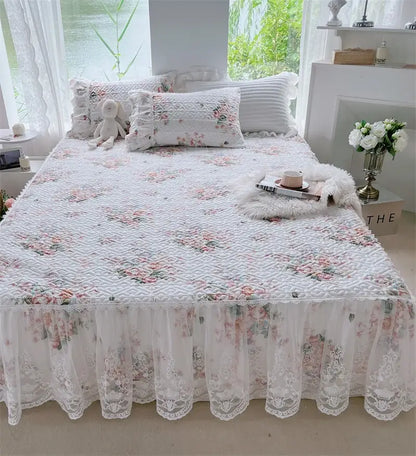 French floral print bedding set white lace quilted bedroom duvet cover