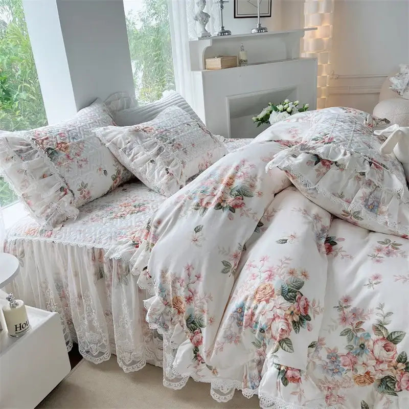 French floral print bedding set white lace quilted bedroom duvet cover