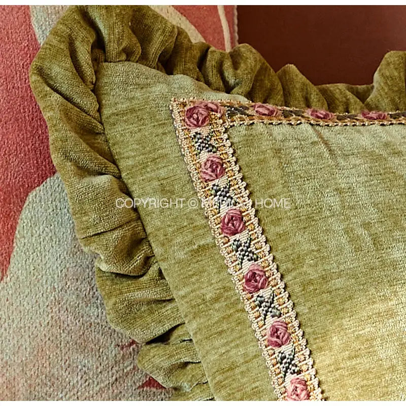 French retro pink velvet crane decorative cushion cover living room