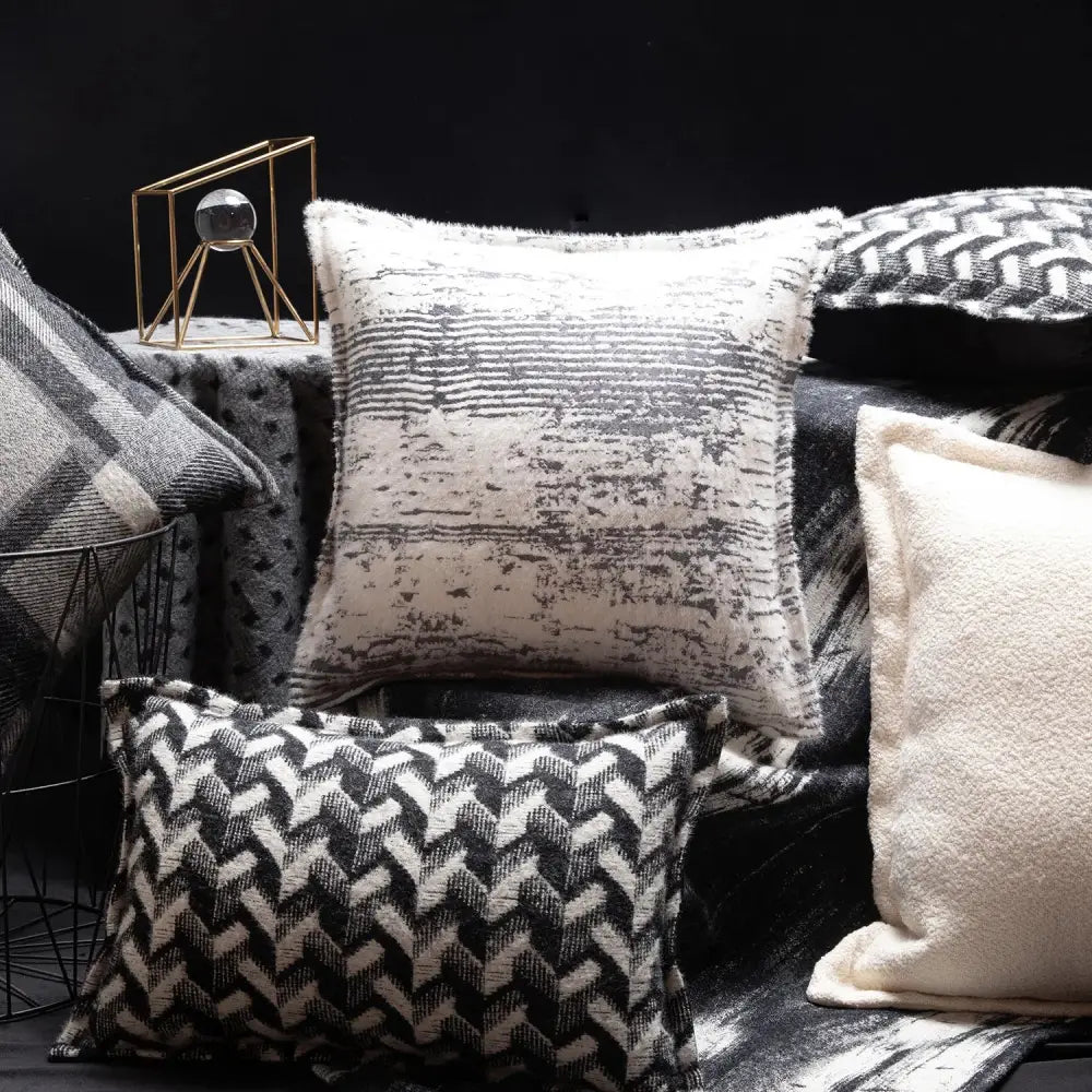 French style decor black & white zigzag pillowcase living room decor
