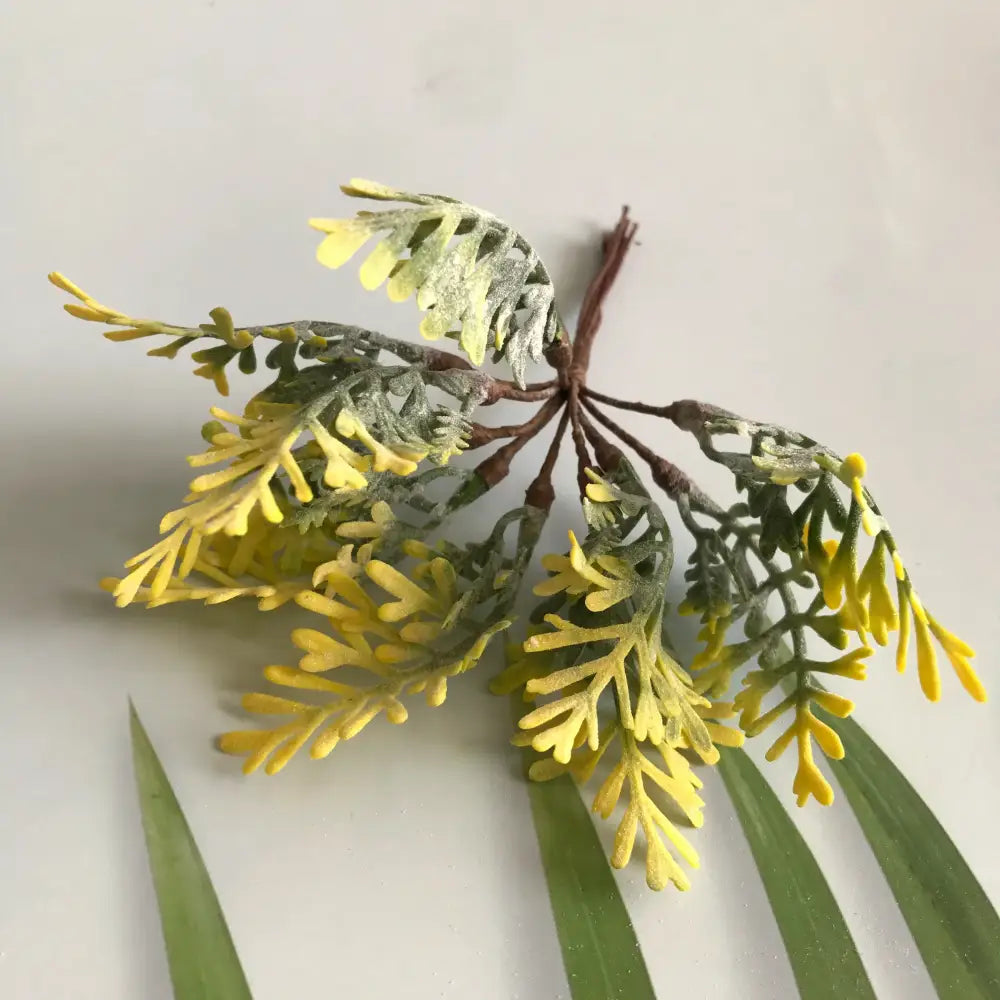 Frosted greenery berry stamen bundle for living room diy decor