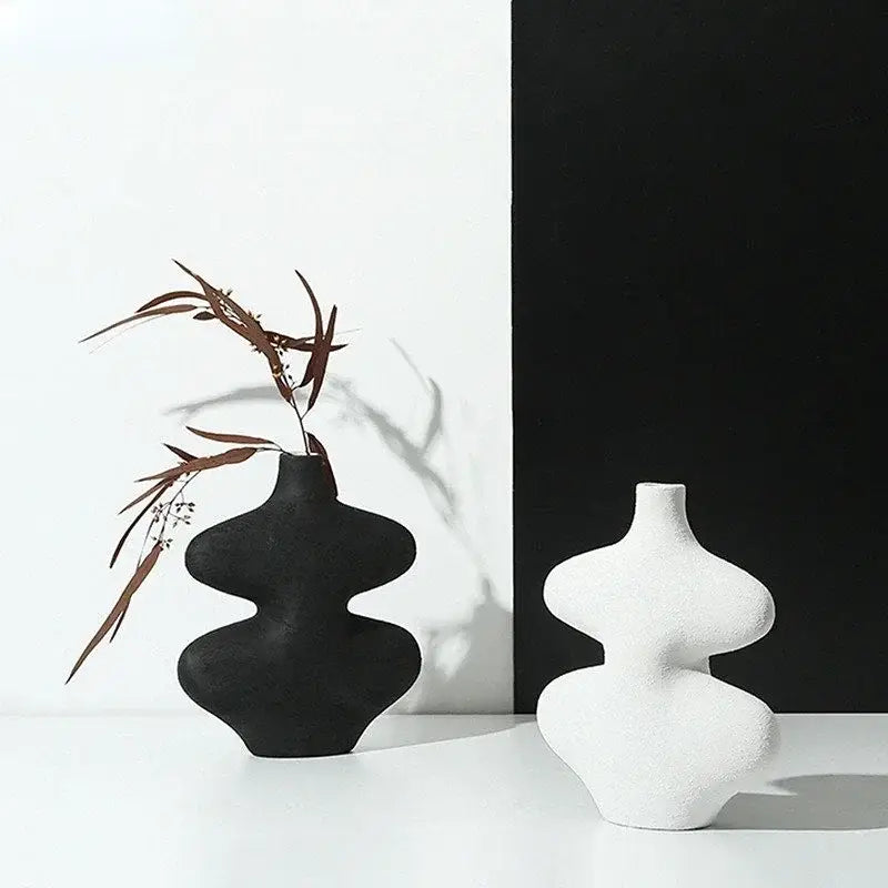 Geometric black & white ceramic vase set living room decor