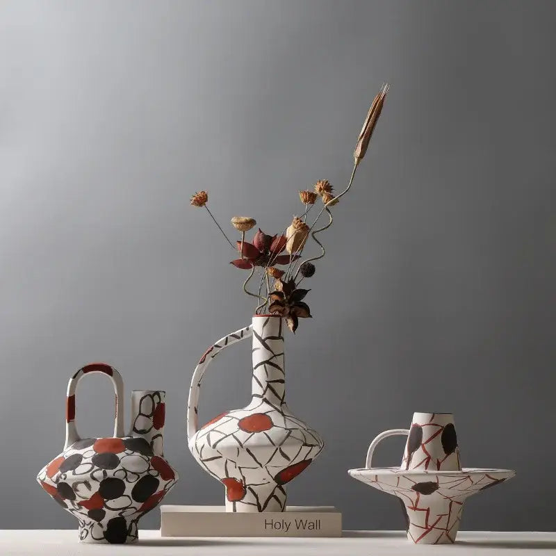 Geometric graffiti ceramic vase white & terracotta living room decor