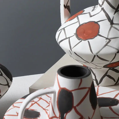Geometric graffiti ceramic vase white & terracotta living room decor