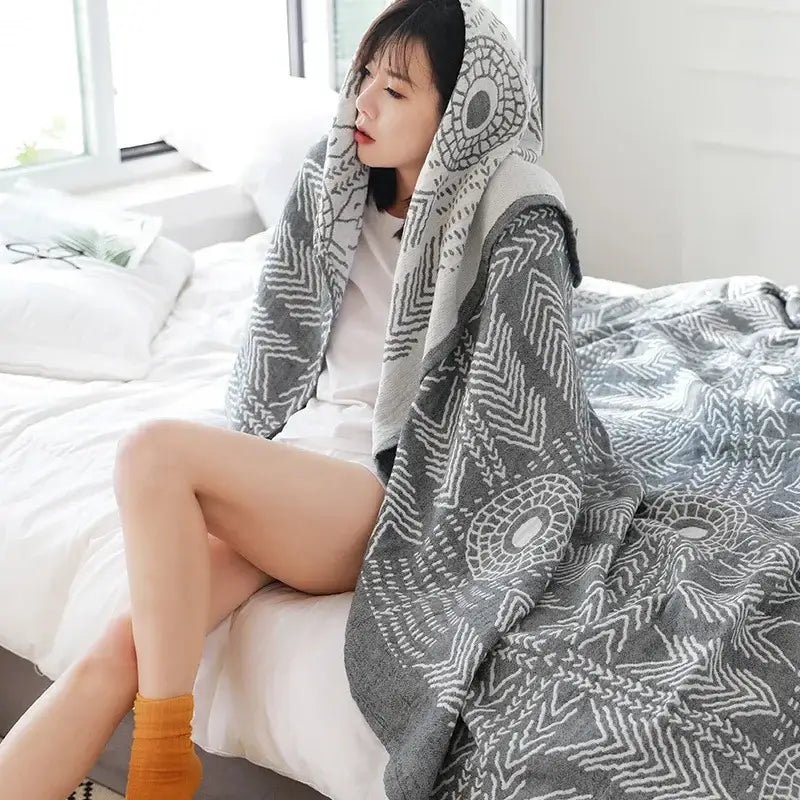 Geometric gray & white cotton gauze throw blanket bedroom bedspread