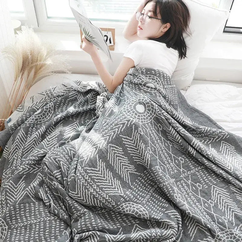 Geometric gray & white cotton gauze throw blanket bedroom bedspread