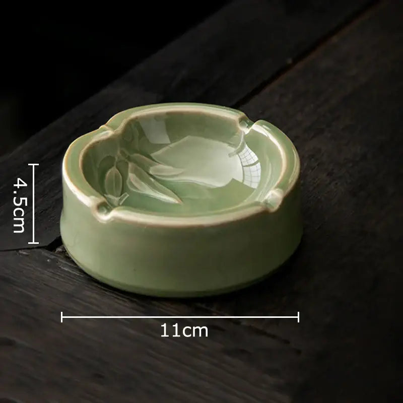 Geometric green ceramic ashtray with lid – office desk decor