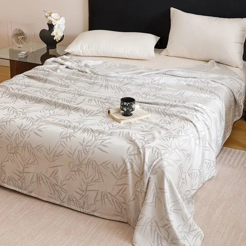 Geometric pink bamboo fiber summer blanket bedroom lightweight bedding