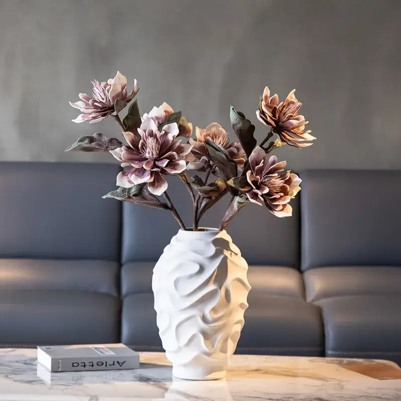 Geometric spiral white ceramic vase fruit platter living room decor