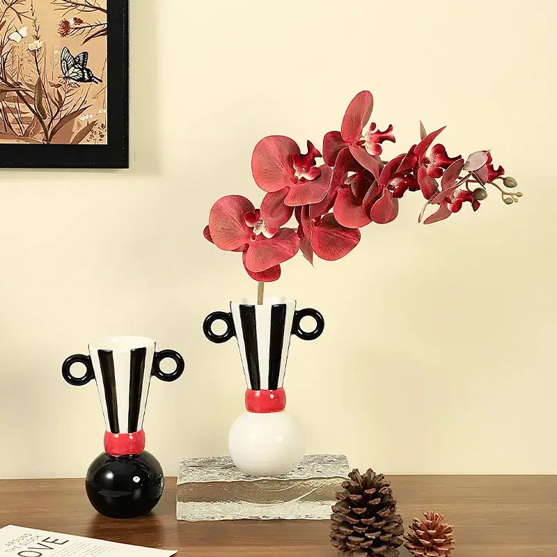 Geometric stripes black & white ceramic vase living room decor