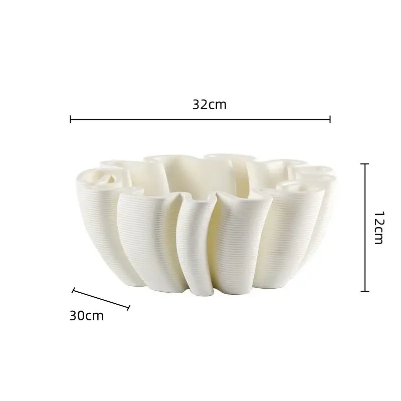 Geometric wavy white ceramic fruit plate tray for kitchen storage