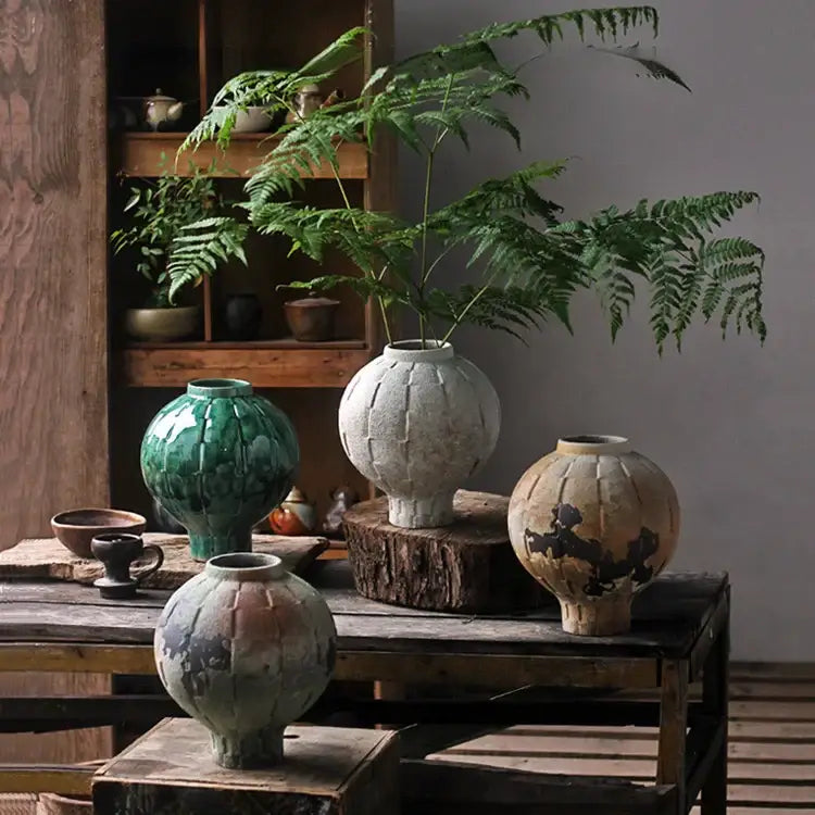 Glossy green ceramic spherical vase living room ribbed decor