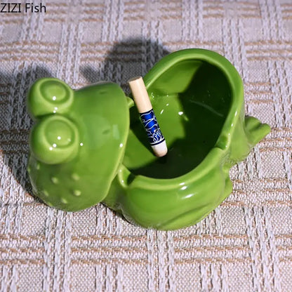 Glossy green frog ceramic ashtray with lid living room decor