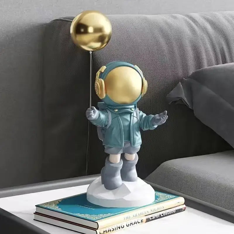 Golden astronaut resin home decor balloon figurine living room statue