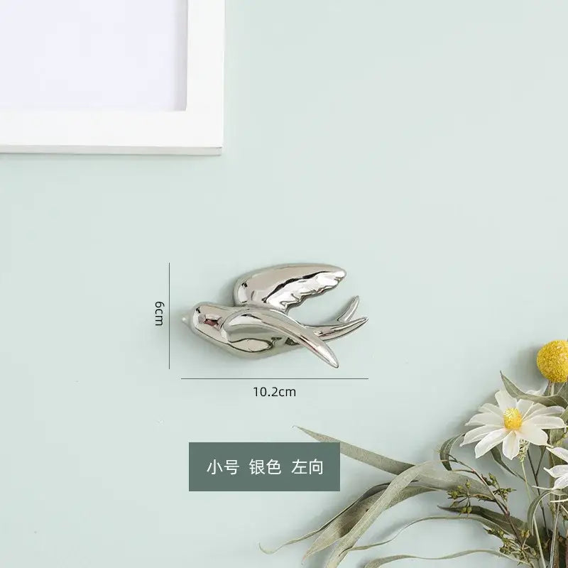 Golden bird swallow sculpture gold & silver wall decor living room