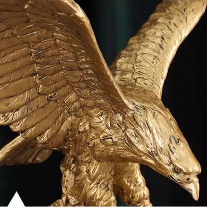 Golden dapeng eagle wings resin statue office decor