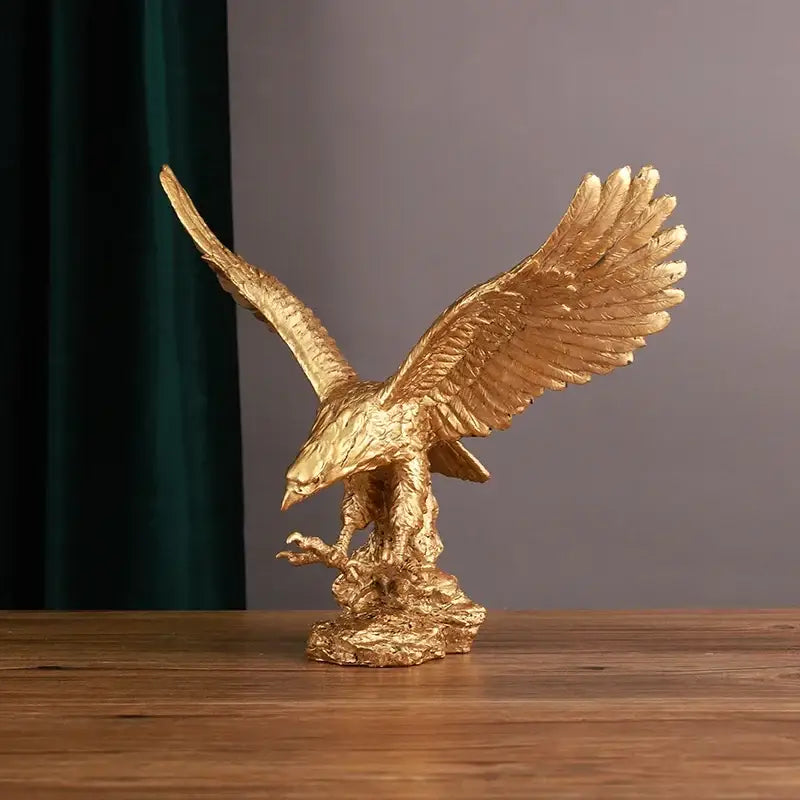 Golden dapeng eagle wings resin statue office decor