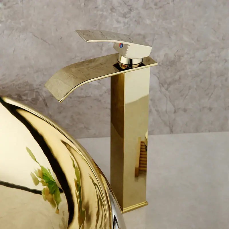 Golden plated ceramic basin sink and faucet set for bathroom