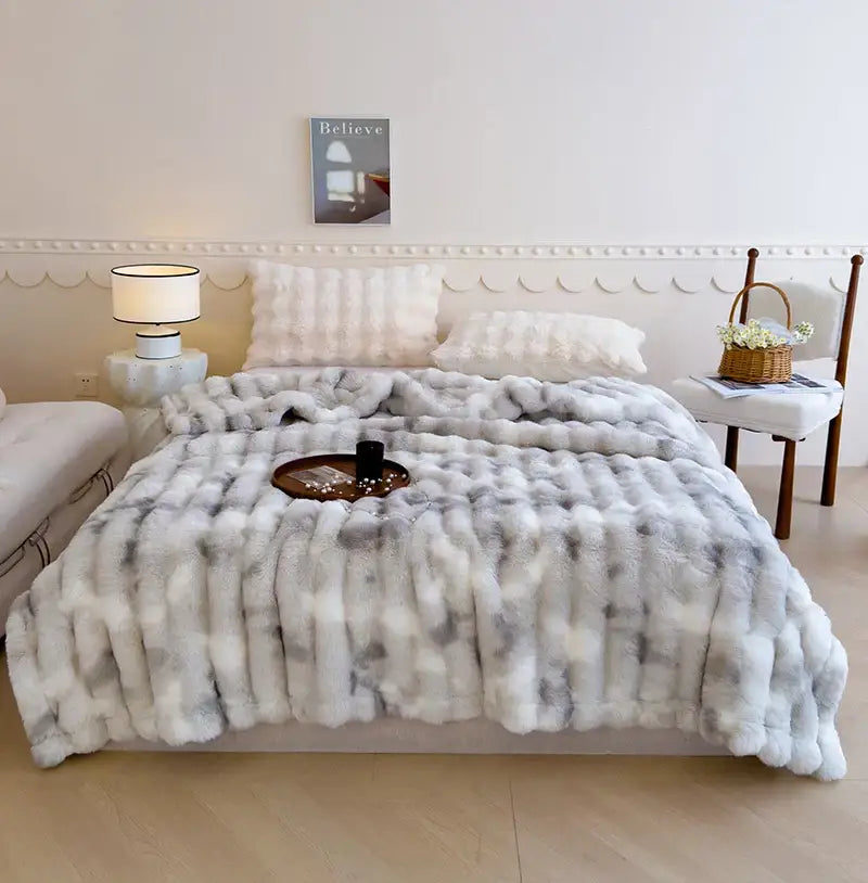 Gradient grey cashmere fleece chunky knit throw – bedroom blanket