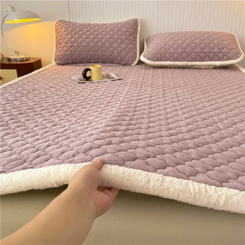 Gray and white antibacterial milk velvet mattress – bedroom blanket