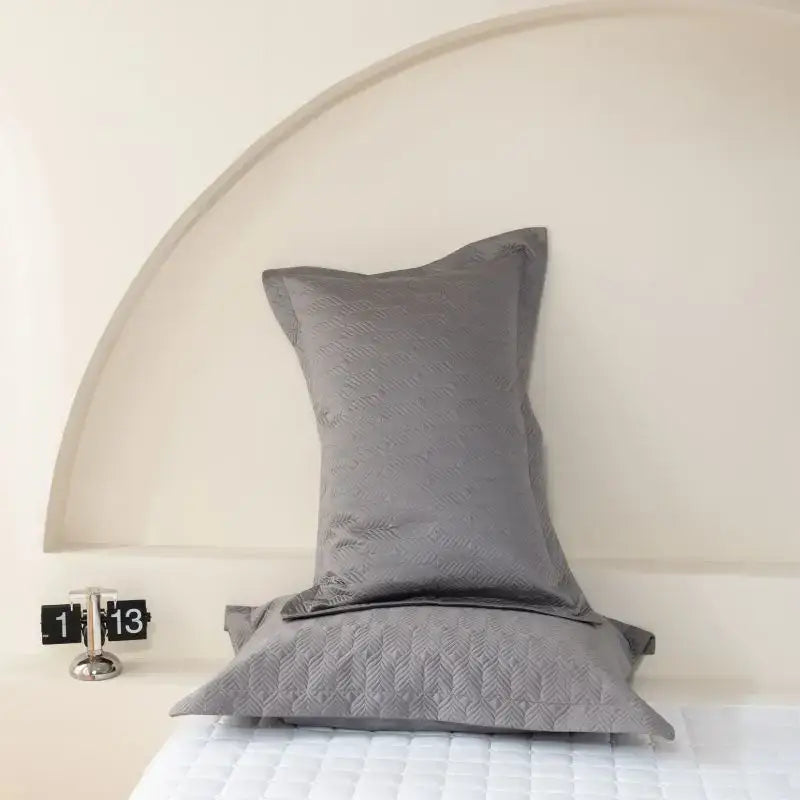 Gray geometric quilted egyptian cotton bedspread set bedroom
