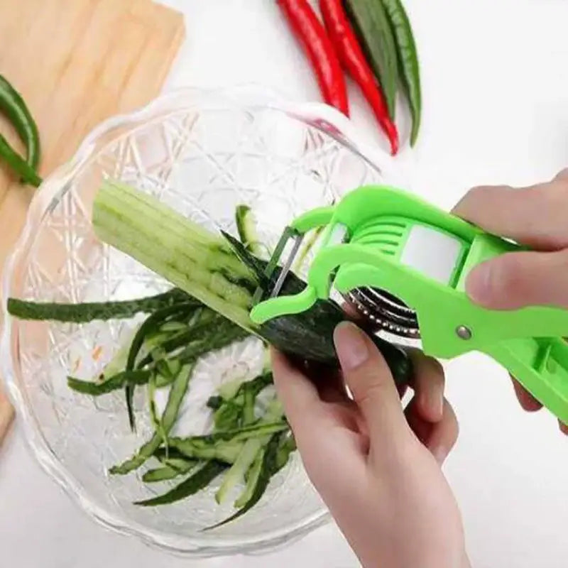 Green plastic 2-in-1 peeler slicer – kitchen carrot round cutter