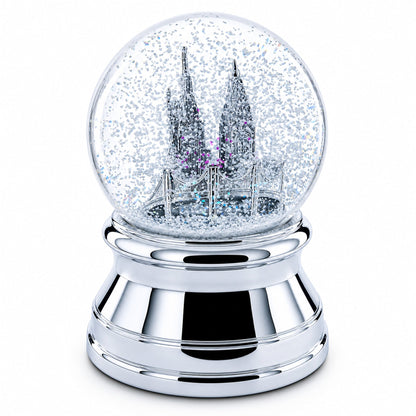New York City Skyline with Silver Base Water Snow Globe