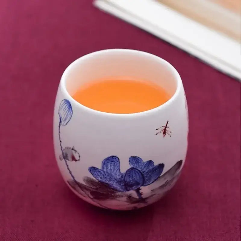 Hand-painted floral white porcelain kung fu tea cup dining room