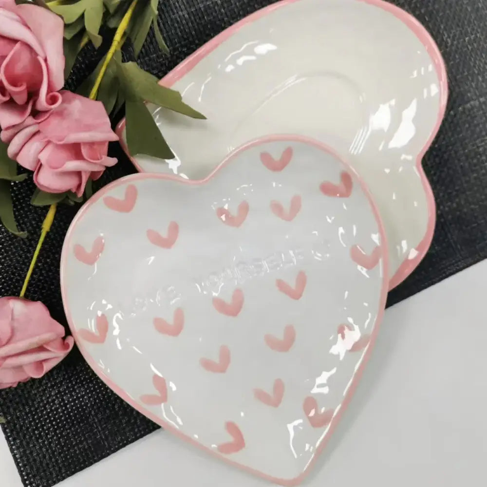 Hand painted heart handle pink polka dot love mug kitchen saucer set
