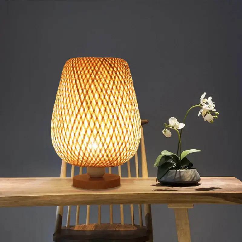 Handmade lattice woven bamboo table lamp bedroom wood light