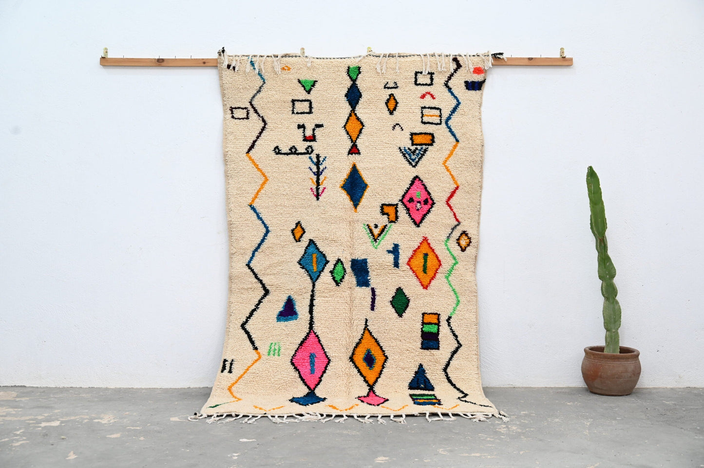 DecorBites™ Handmade Moroccan Azilal Rug - 222 x 139 cm