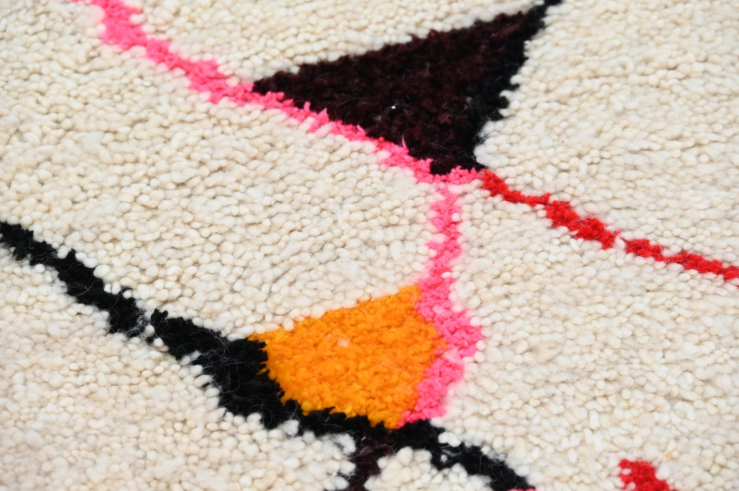 DecorBites™ Handmade Moroccan Azilal Rug - 228x152cm