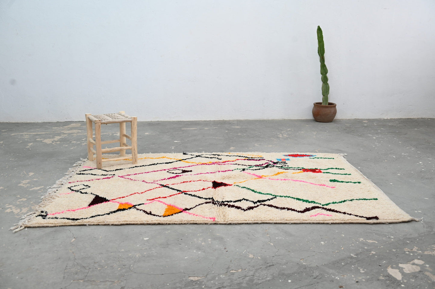 DecorBites™ Handmade Moroccan Azilal Rug - 228x152cm