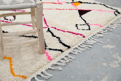 DecorBites™ Handmade Moroccan Azilal Rug - 228x152cm