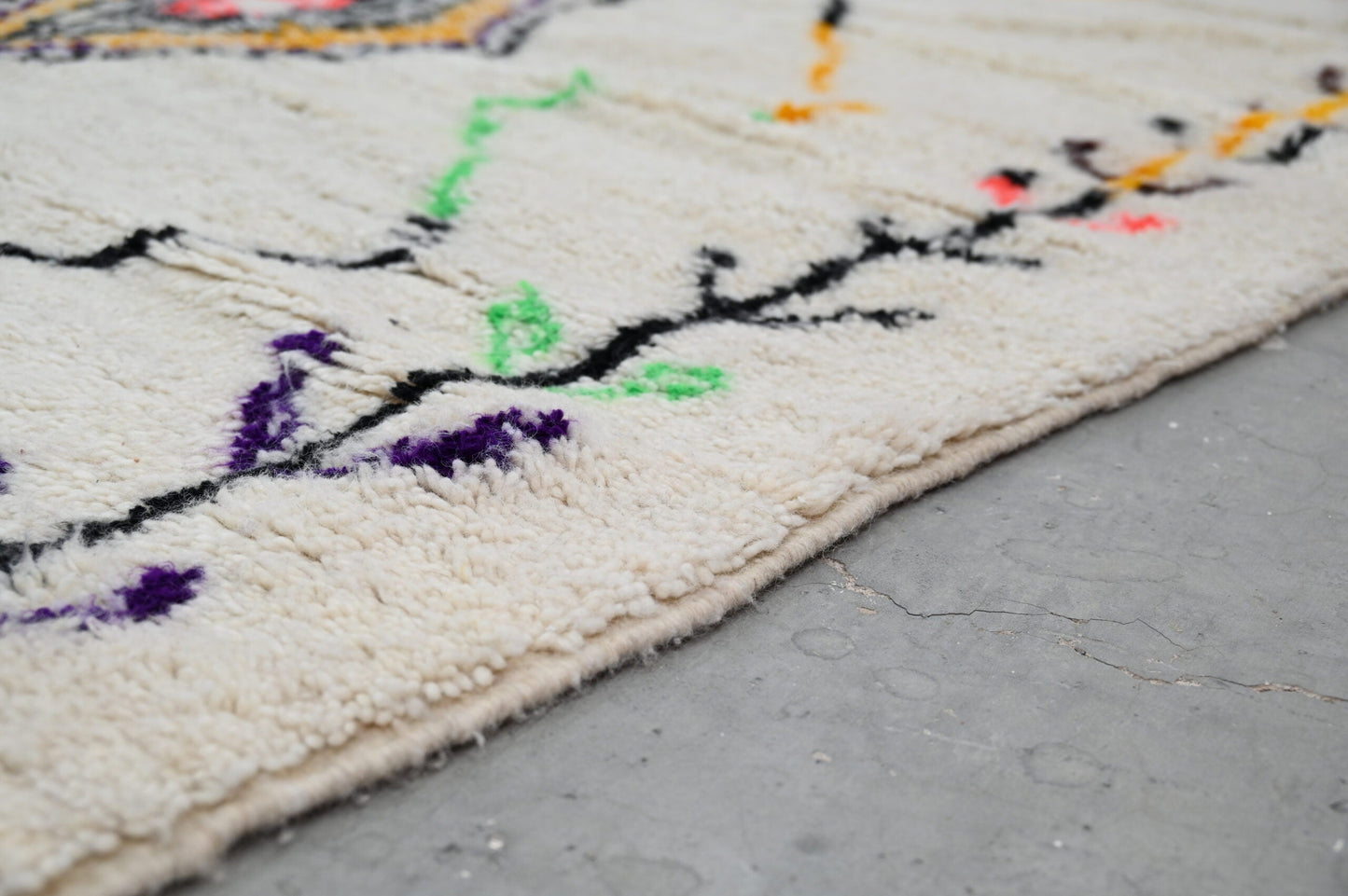 DecorBites™ Handmade Moroccan Azilal Rug - 248x151 cm
