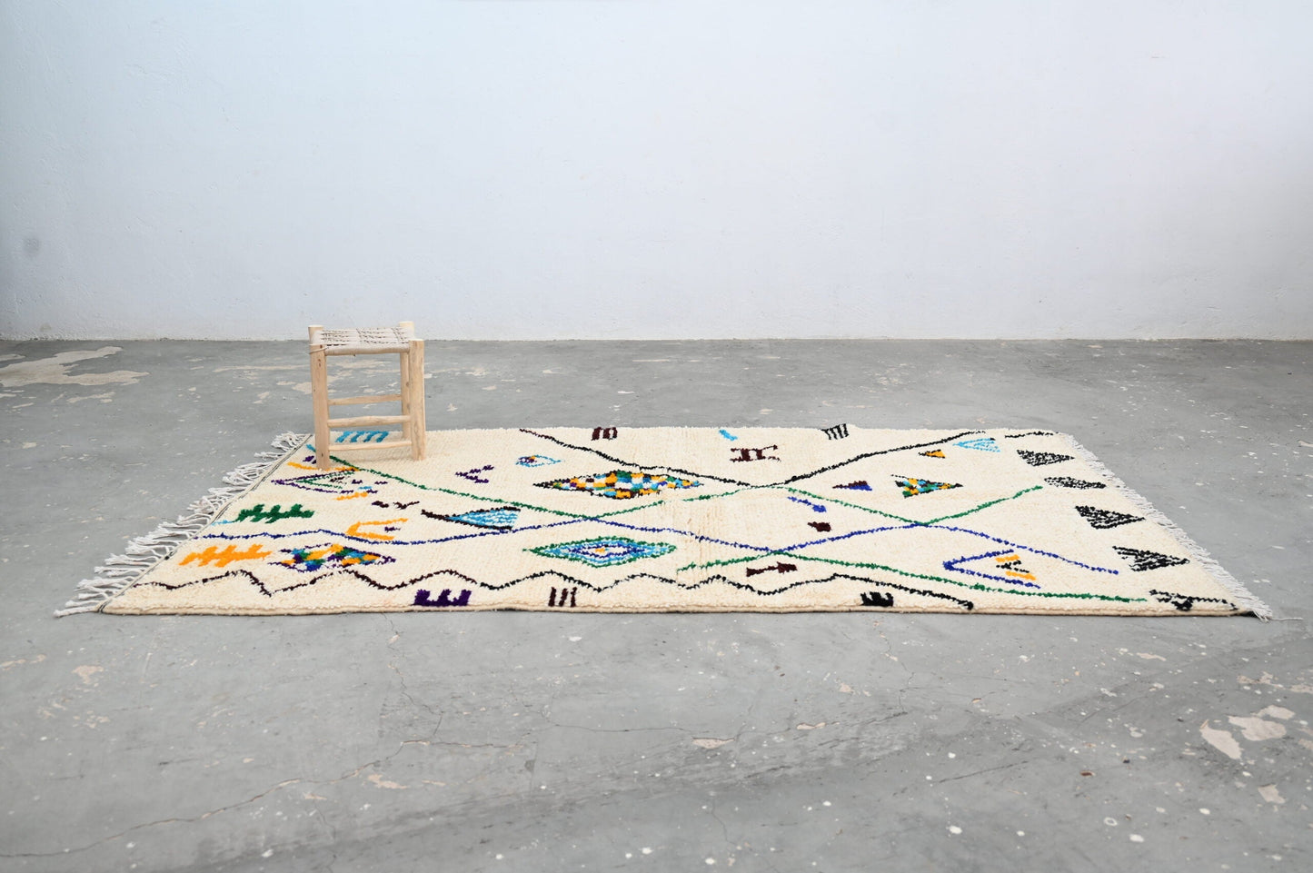 DecorBites™ Handmade Moroccan Azilal Rug - 250x141 cm