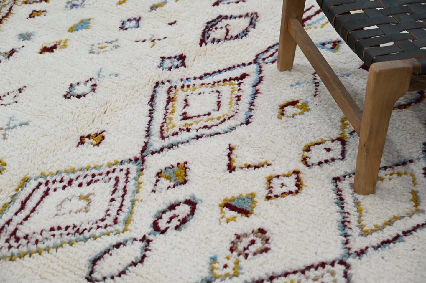 DecorBites™ Handmade Moroccan Azilal Rug 305x206cm