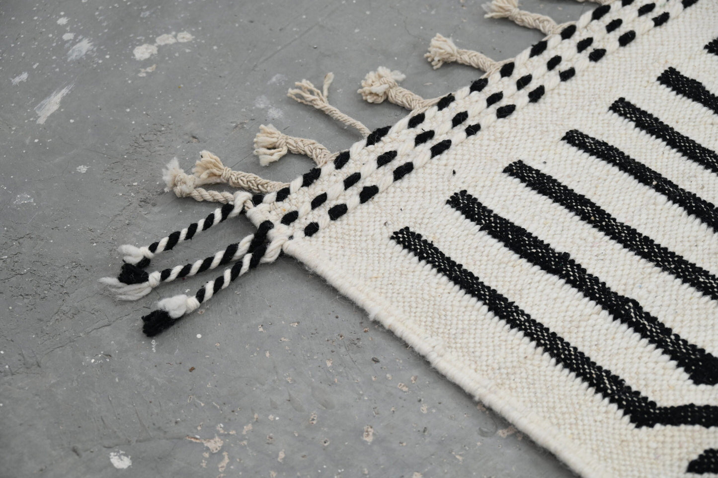 DecorBites™ Handmade Moroccan Azilal Rug 308x200 cm