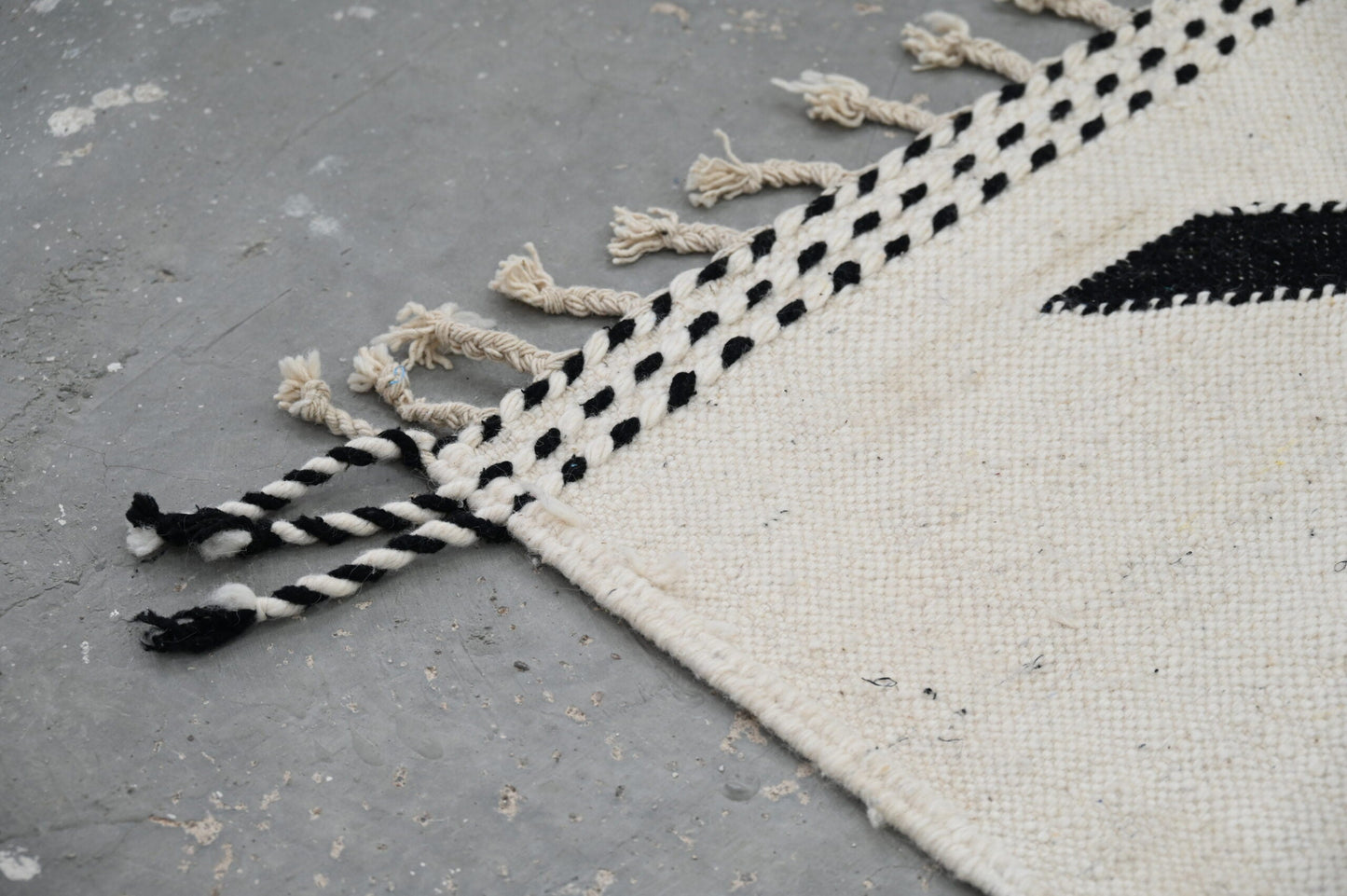 DecorBites™ Handmade Moroccan Azilal Rug - 317x200 cm