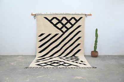 DecorBites™ Handmade Moroccan Azilal Rug - 317x200 cm