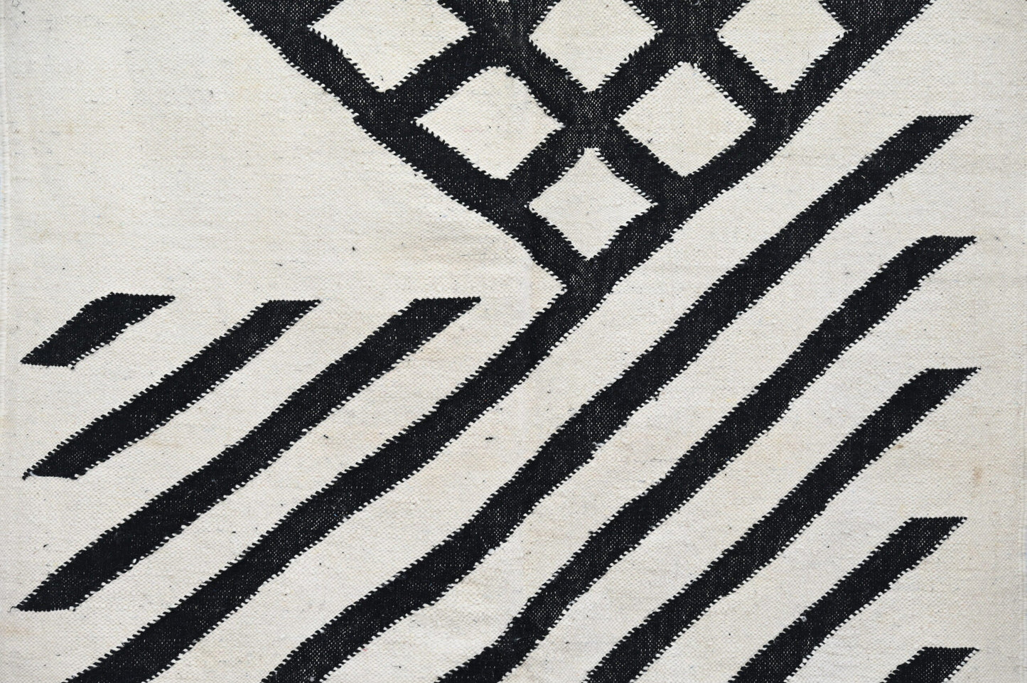 DecorBites™ Handmade Moroccan Azilal Rug - 317x200 cm