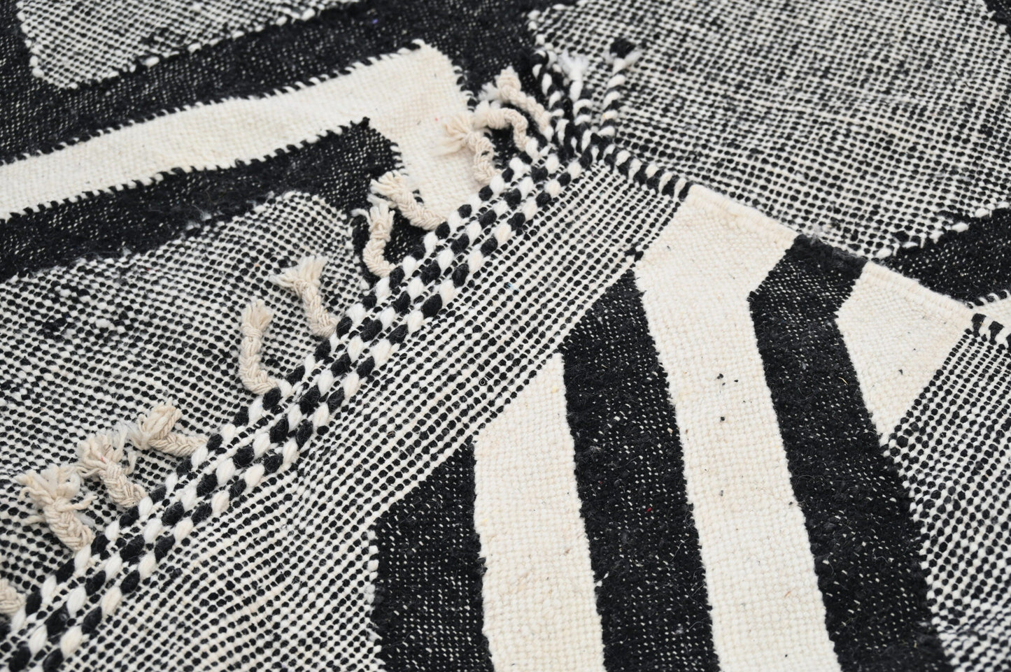 DecorBites™ Handmade Moroccan Azilal Rug - 326x203 cm