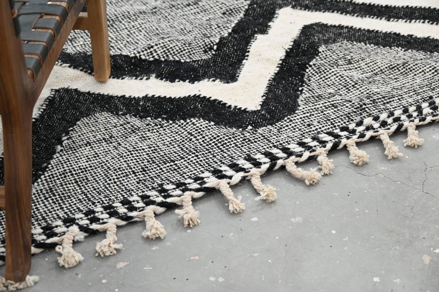 DecorBites™ Handmade Moroccan Azilal Rug - 326x203 cm